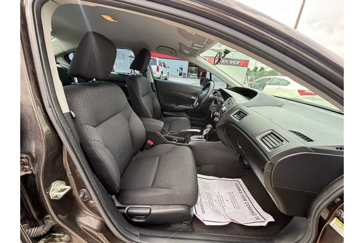 2014 Civic Sedan 4dr CVT LX image 9