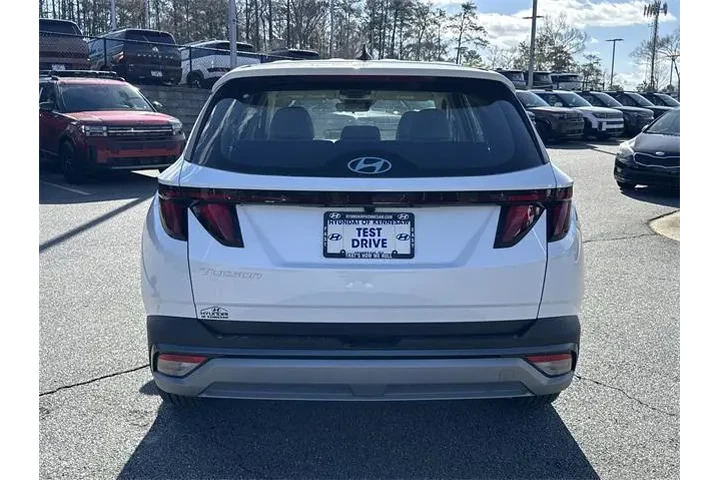 $25381 : Hyundai TUCSON 2025 SE 4dr S image 6