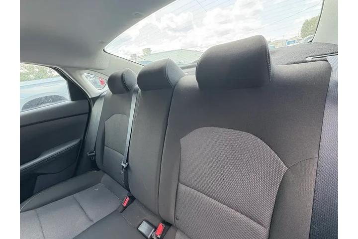 $17499 : Kia Forte 2023 LXS 4dr Sedan image 9