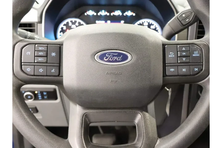 $29790 : Ford F-150 2023 4x2 XLT 4dr image 10