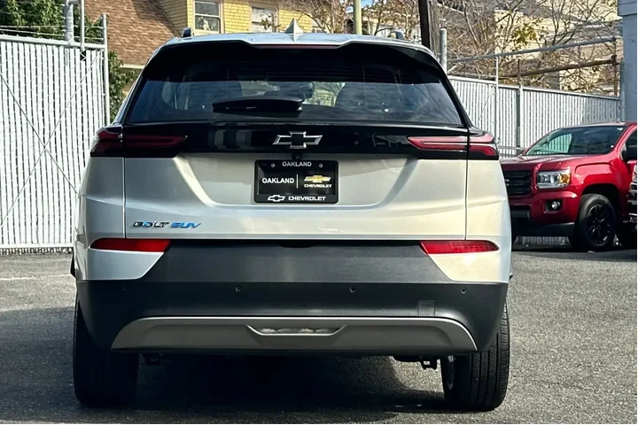 $21900 : Chevrolet Bolt EUV 2023 LT 4 image 5