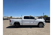 $37995 : Ram 1500 2023 4x2 Laramie 4d thumbnail