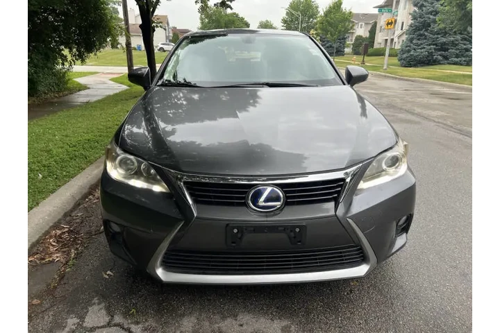 $13991 : 2015 CT 200h image 3