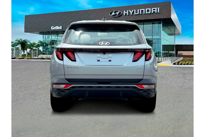 $18989 : Hyundai TUCSON 2024 AWD SE 4 image 6