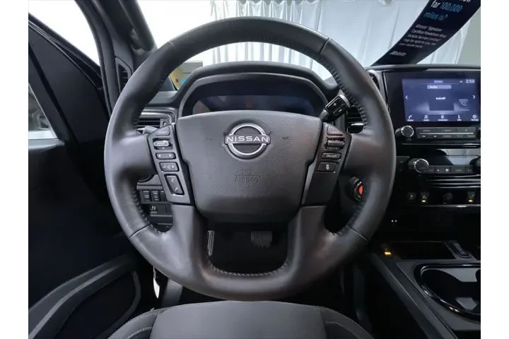 $39995 : Nissan Titan 2023 4x4 SV 4dr image 8