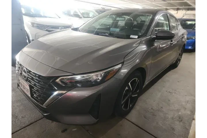 $17500 : Nissan Sentra 2024 SV 4dr Se image 4