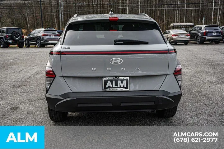 $19920 : Hyundai KONA 2025 SEL 4dr Cr image 9