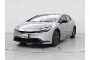 $27998 : Toyota Prius 2023 LE 4dr Hat thumbnail