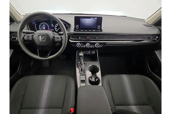 $24998 : Honda Civic 2024 LX 4dr Hatc image 9