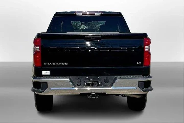 $33796 : Chevrolet Silverado 1500 Lim image 4