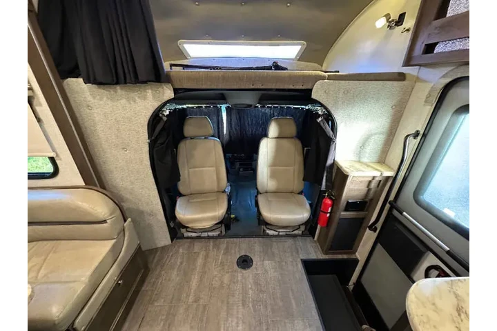 $77777 : 2019 Coachmen RV Prism Premiu image 4