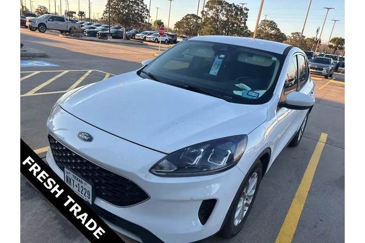 $14976 : Ford Escape 2020 SE 4dr SUV image 1