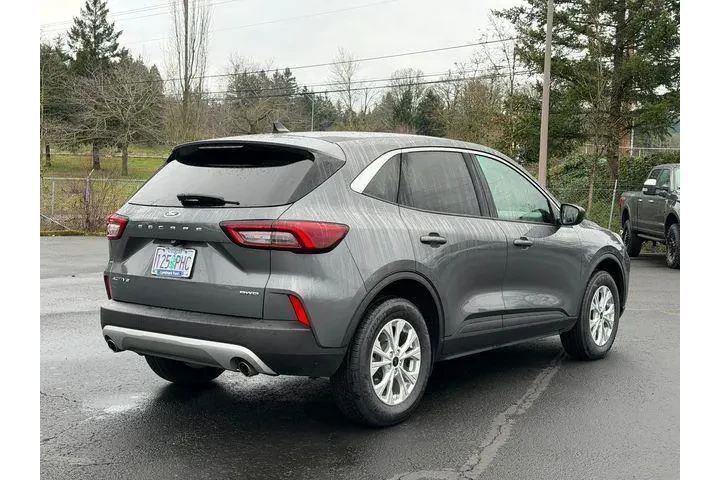 $22995 : Ford Escape 2023 AWD Active image 4