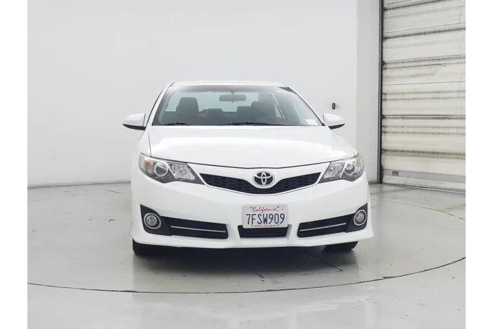 $17998 : Toyota Camry 2014 SE 4dr Sed image 5
