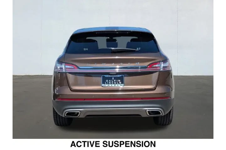 $36575 : Lincoln Nautilus 2022 AWD Re image 4