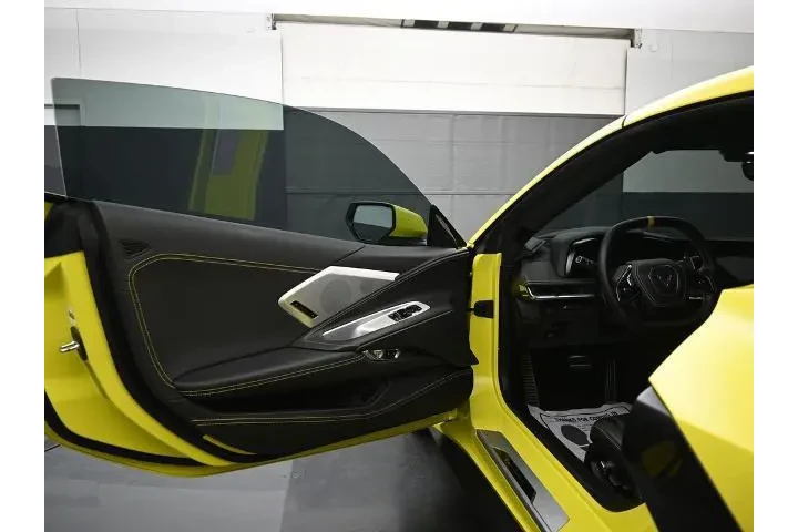 Chevrolet Corvette 2021 Stin image 8