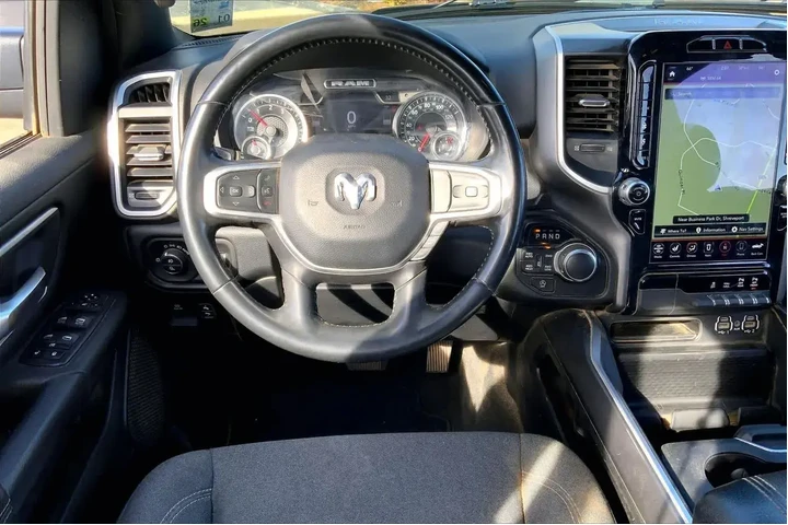 $22219 : Ram 1500 2021 4x4 Big Horn 4 image 5