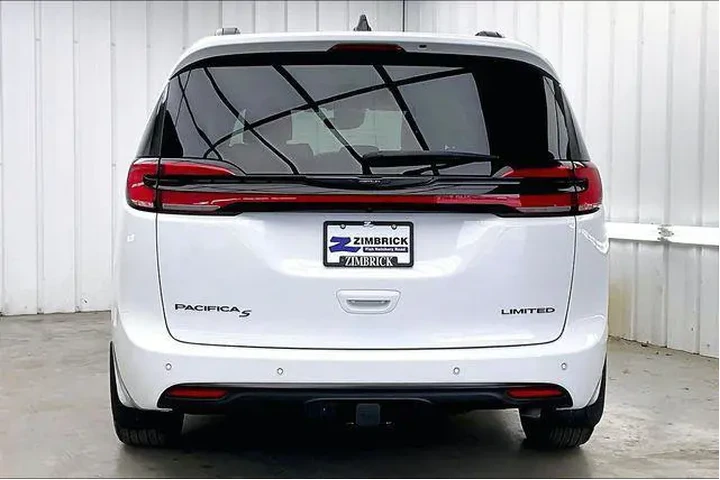 $36990 : Chrysler Pacifica 2024 Limit image 4