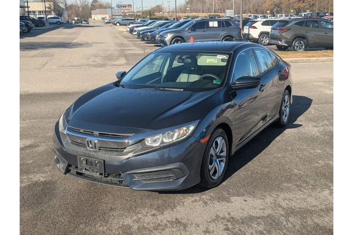 $14599 : Honda Civic 2018 LX 4dr Seda image 7