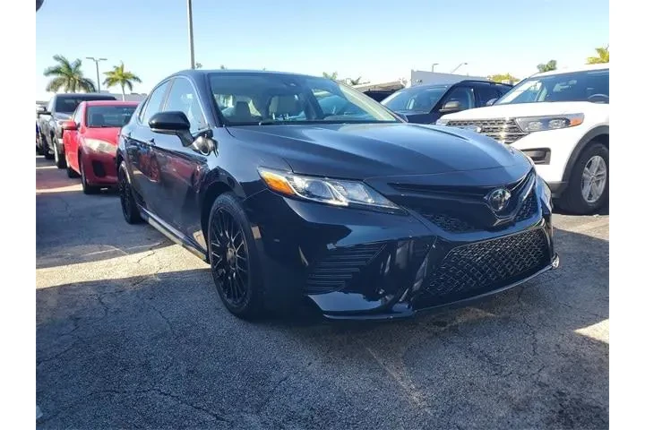 $8990 : Toyota Camry 2019 SE 4dr Sed image 2