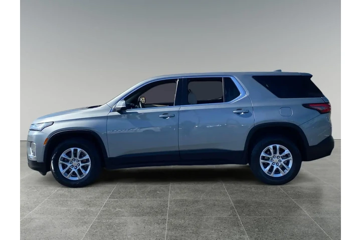 $33916 : Chevrolet Traverse 2023 LS 4 image 2