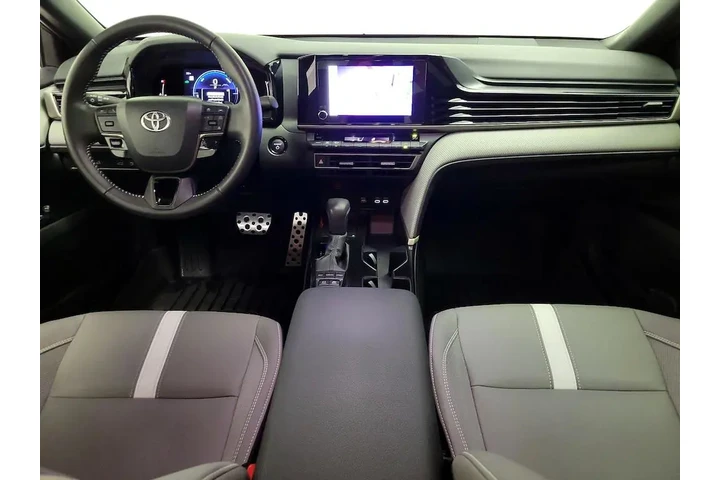 $29998 : Toyota Camry 2025 SE 4dr Sed image 9