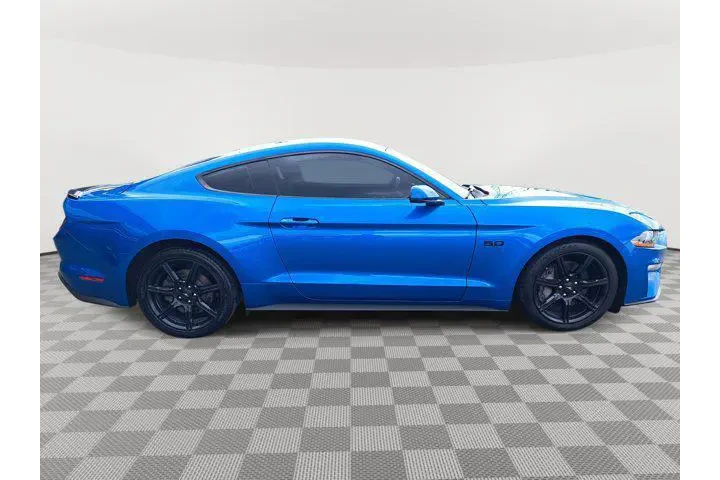 $30591 : Ford Mustang 2019 GT 2dr Fas image 5