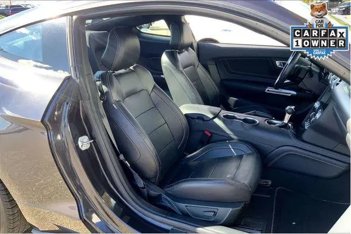 $29985 : Ford Mustang 2022 EcoBoost 2 image 7