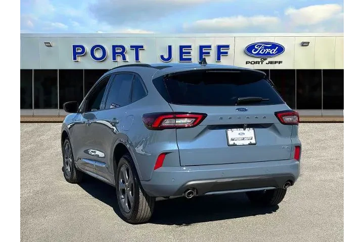 $24520 : Ford Escape 2024 AWD ST-Line image 7