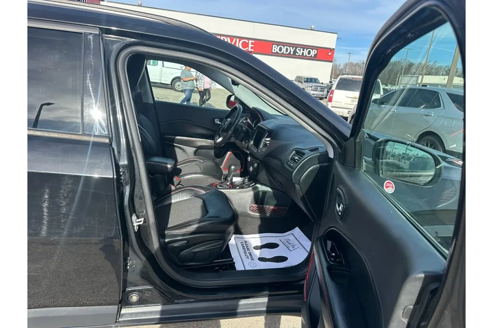 $12980 : 2020 Compass Trailhawk 4x4 image 9