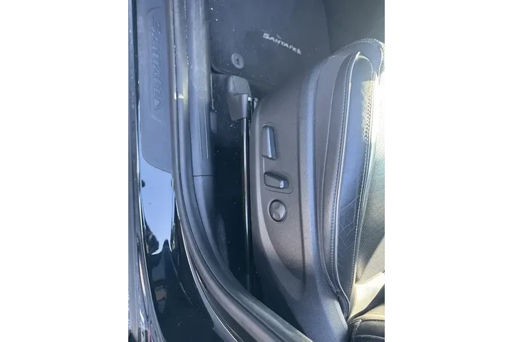 $20500 : Hyundai SANTA FE 2022 SEL 4d image 5