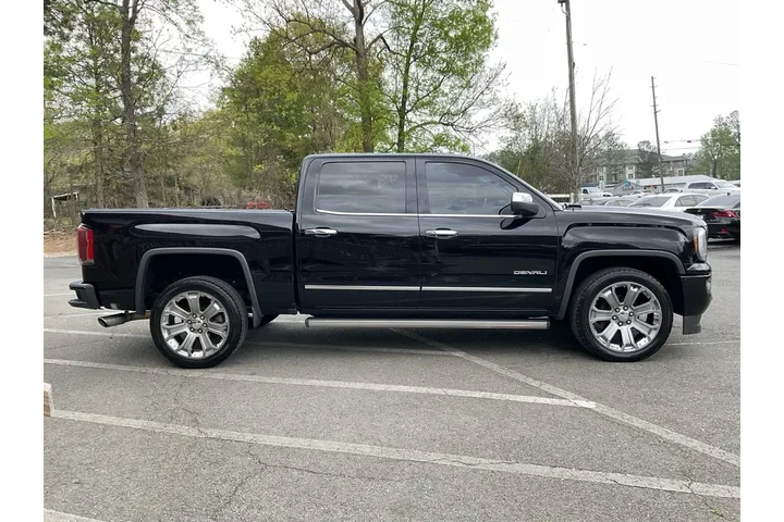 $30985 : GMC Sierra 1500 2018 4x4 Den image 4