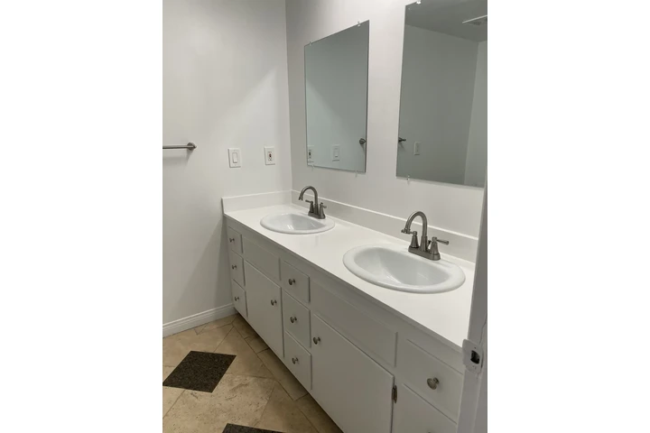 $1800 : Studio de renta image 5