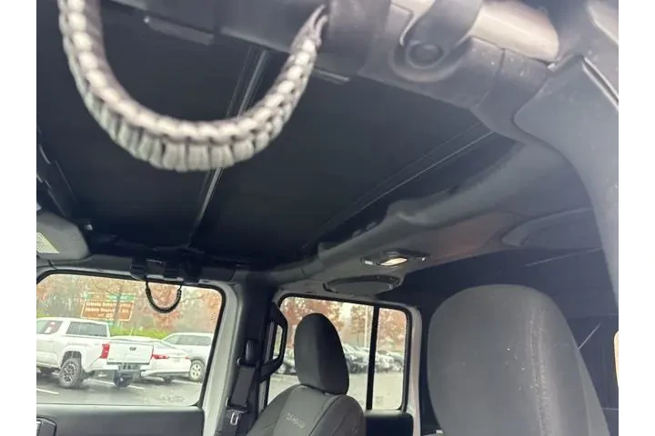 $26449 : Jeep Wrangler Unlimited 2018 image 9