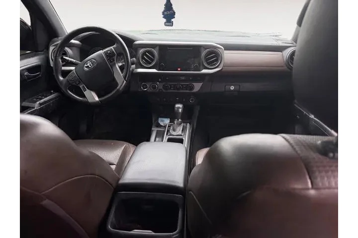 $25500 : Toyota Tacoma 2016 4x4 Limit image 10