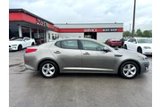 2015 Optima 4dr Sdn LX en Lexington