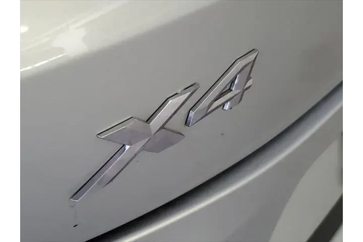 $29581 : BMW X4 2020 AWD xDrive30i 4d image 6