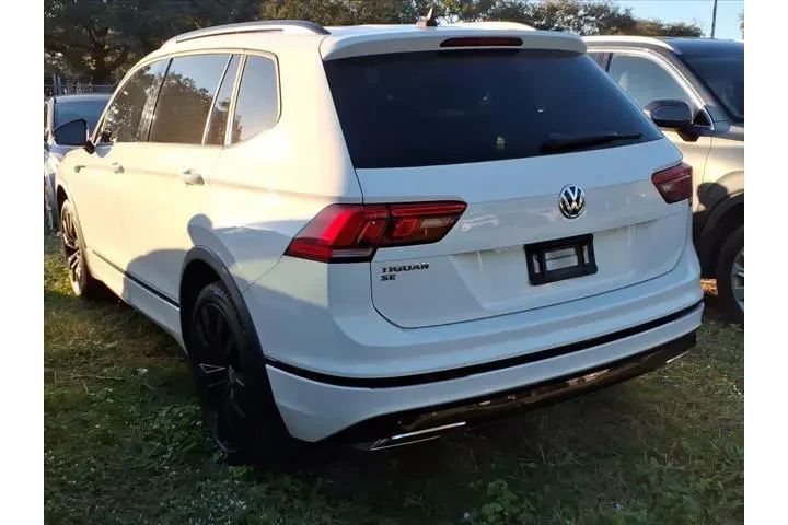 $14995 : Volkswagen Tiguan 2020 SE 4d image 4