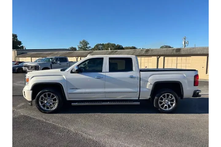 $21978 : GMC Sierra 1500 2015 4x4 Den image 4