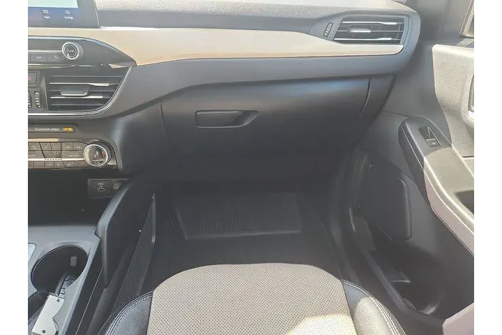 $26990 : Ford Escape 2022 AWD Titaniu image 10