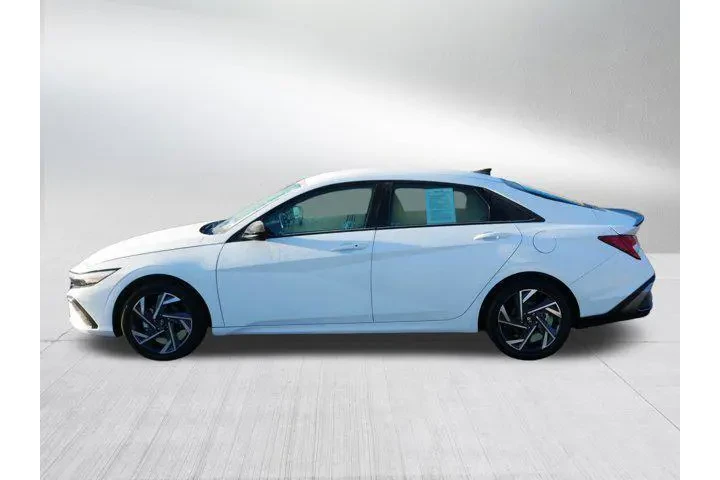 $22900 : Hyundai ELANTRA Hybrid 2025 image 4
