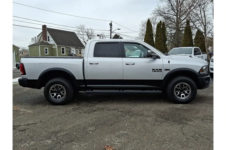$33895 : Ram 1500 2018 4x4 Rebel 4dr image 6