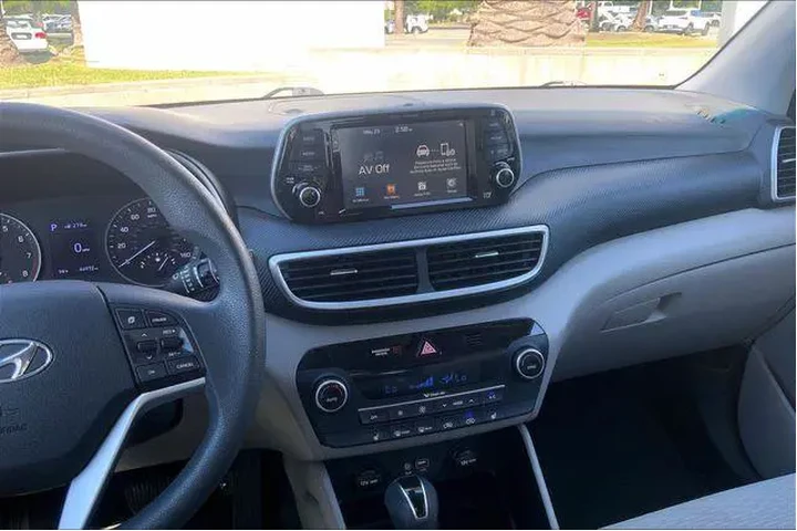 $20550 : Hyundai TUCSON 2020 AWD Limi image 6