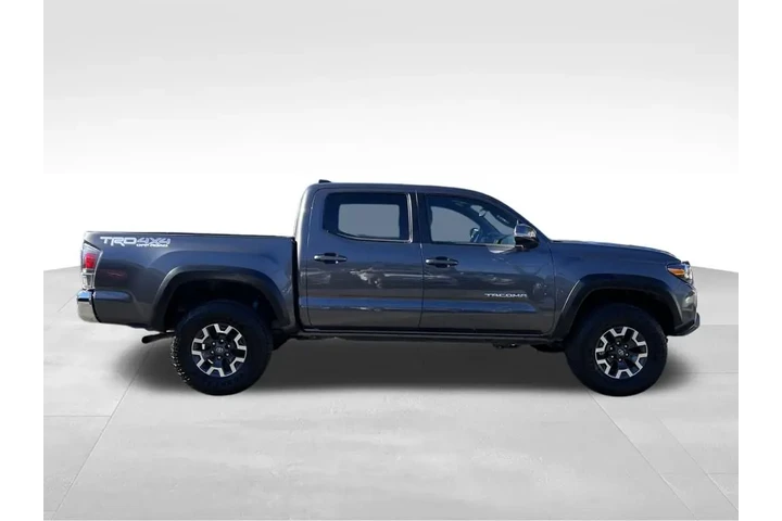 $37588 : Gold Certified2023 Tacoma TRD image 6
