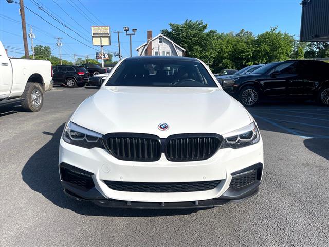 $23998 : 2018 BMW 5-Series image 3