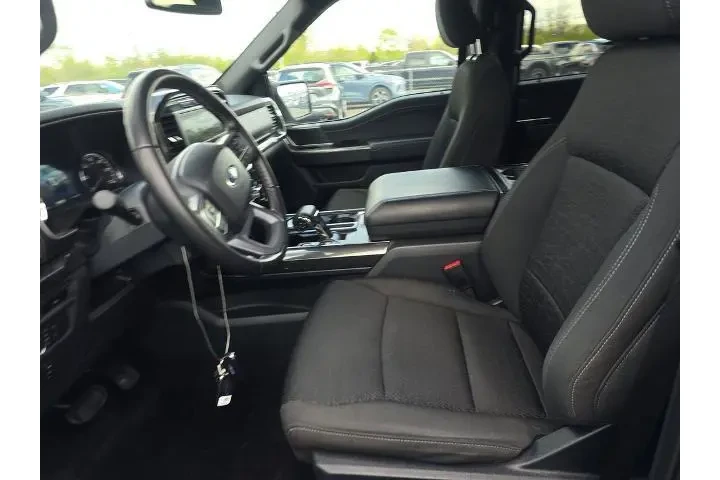 $37898 : Ford F-150 2023 4x4 Lariat 4 image 1