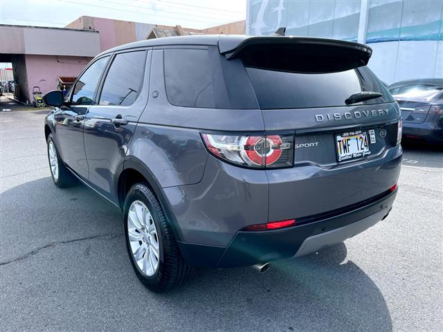 $24995 : 2016 Land Rover Discovery Spo image 4