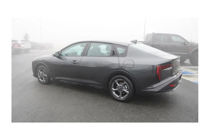 $20984 : 2025 K4 LXS image 8