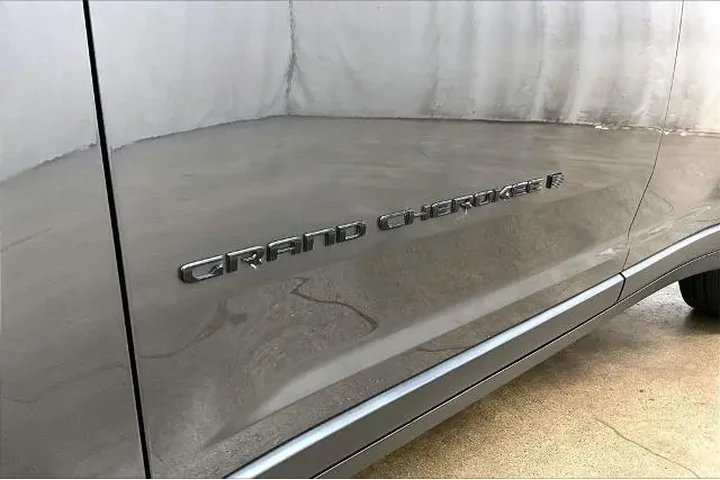 $34900 : Jeep Grand Cherokee L 2024 4 image 8