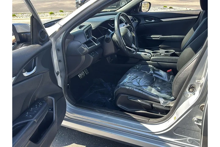 $20000 : 2020 Civic Sport image 2